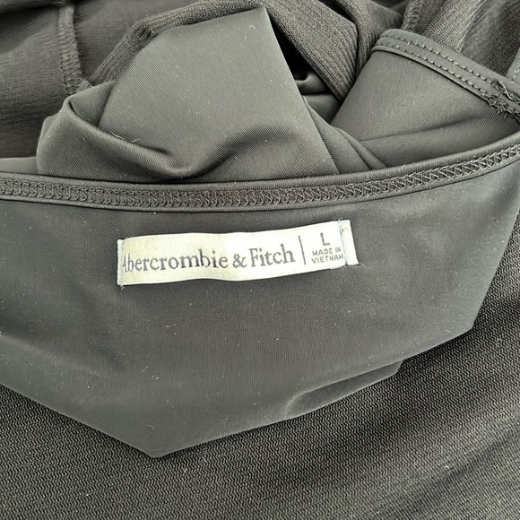 Abercrombie & Fitch Black Mini Dress - Picture 14 of 16